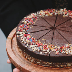 Kesudió-csokoládé torta