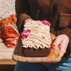Chai spice blondie