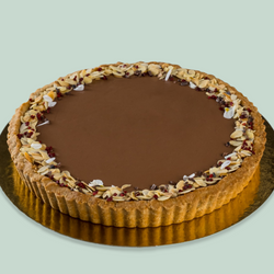 Meggyes-csokoládés vegán tart
